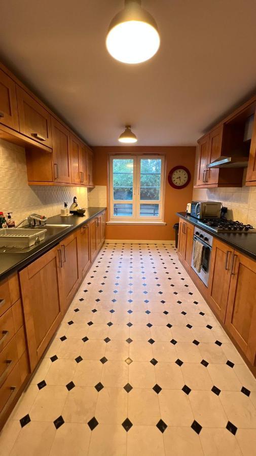 Edinburgh City Centre - Powderhall Modern Spacious 2 Bedroom Apartment With Free Parking Εξωτερικό φωτογραφία